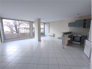 t3 à la vente -   63000  CLERMONT FERRAND, surface 78 m2 vente t3 - UBI468496850